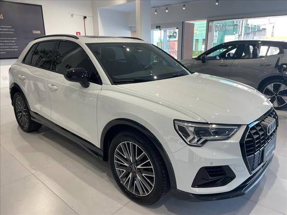 AUDI Q3 1.4 35 TFSI GASOLINA BLACK S TRONIC AUDI Q3 1.4 35 TFSI GASOLINA BLACK S TRONIC